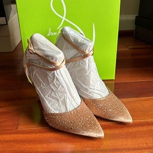 Brand new Sam Edelman Hardy Rosa Blush Heels size 5.5.